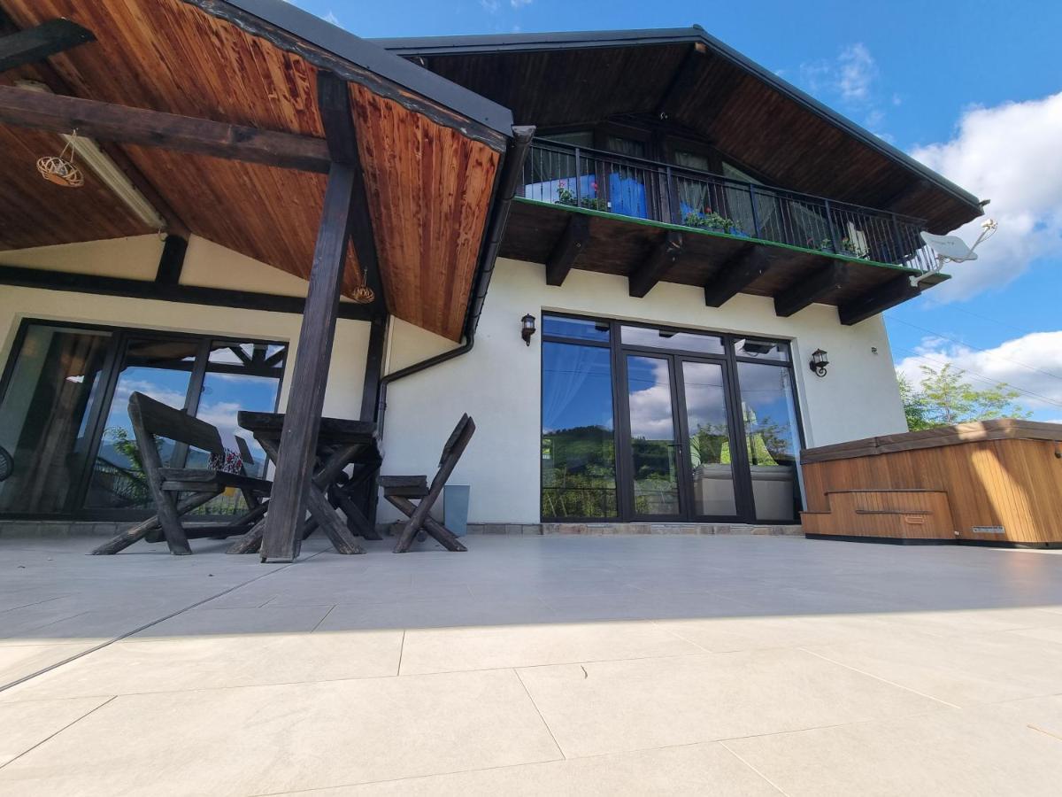 Casa Yla Villa Piatra Neamţ Dış mekan fotoğraf