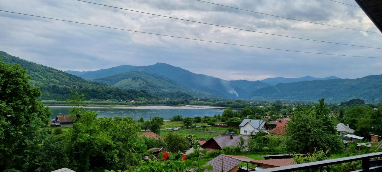 Casa Yla Villa Piatra Neamţ Dış mekan fotoğraf